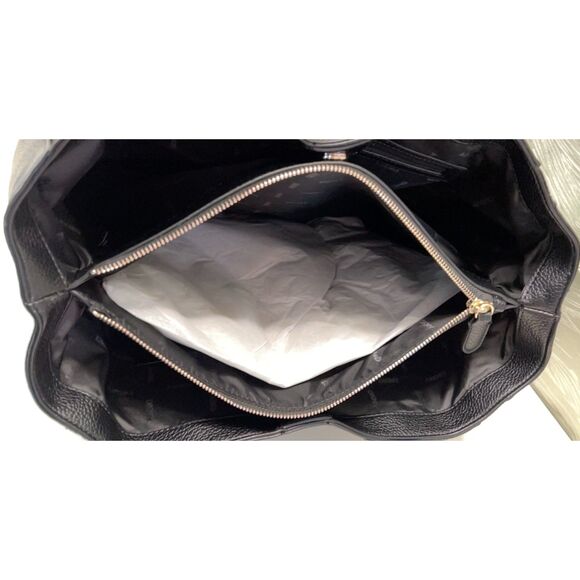 NWT DKNY Atlas Tote - Picture 8 of 12